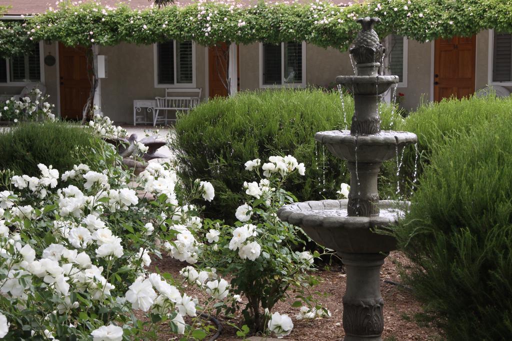 Meadowlark Inn Solvang Esterno foto