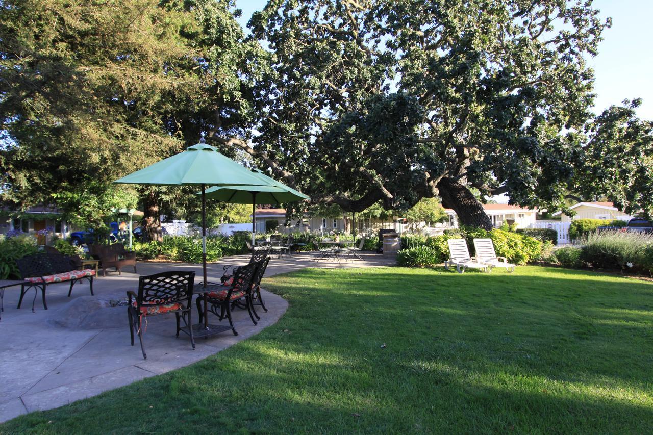 Meadowlark Inn Solvang Esterno foto