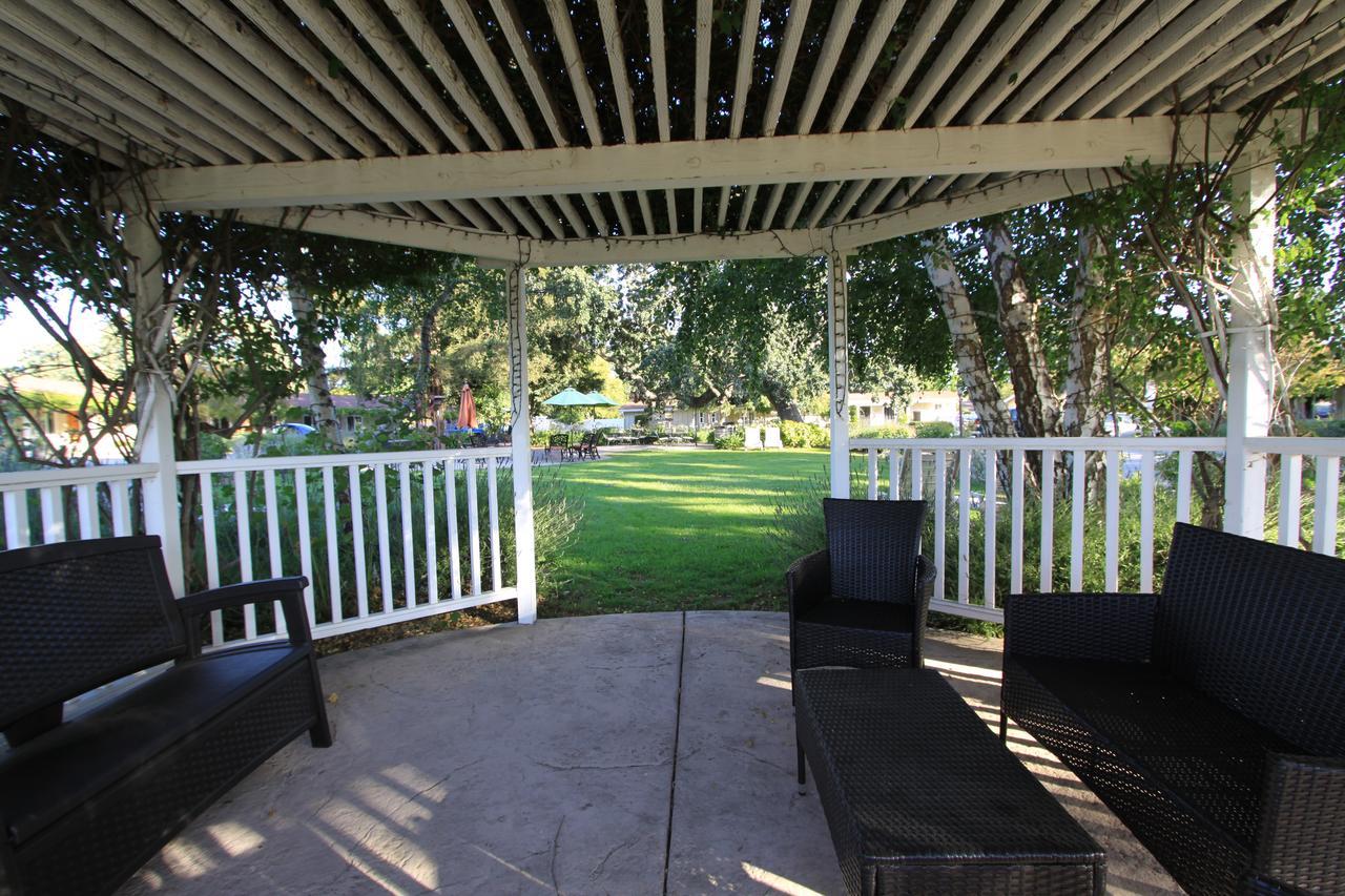 Meadowlark Inn Solvang Esterno foto
