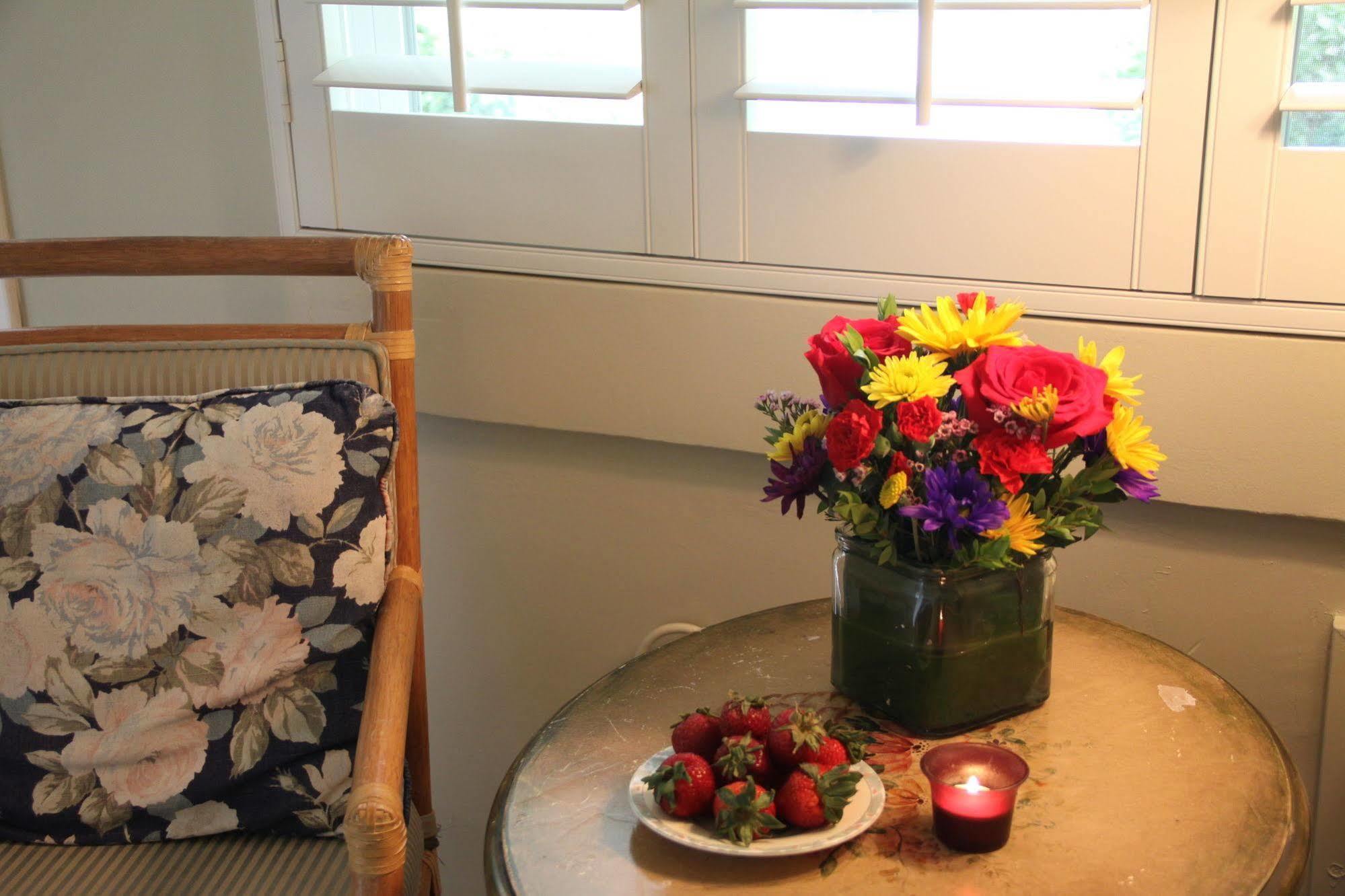 Meadowlark Inn Solvang Esterno foto